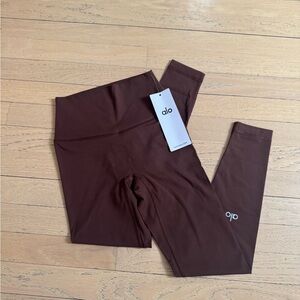 ALO Yoga Brown Leggings